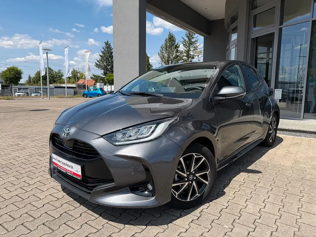 Toyota Yaris 1.5 VVT-i Style - Afbeelding 1