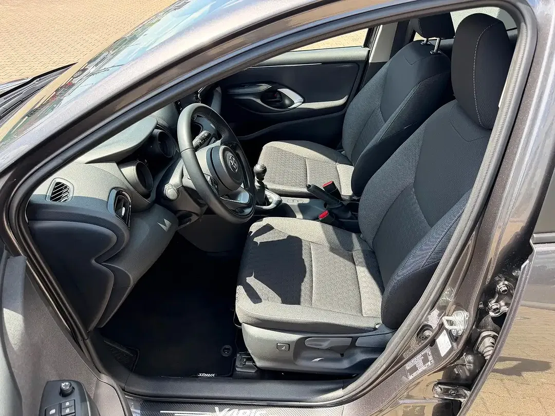 Toyota Yaris 1.5 VVT-i Style - Thumbnail 10