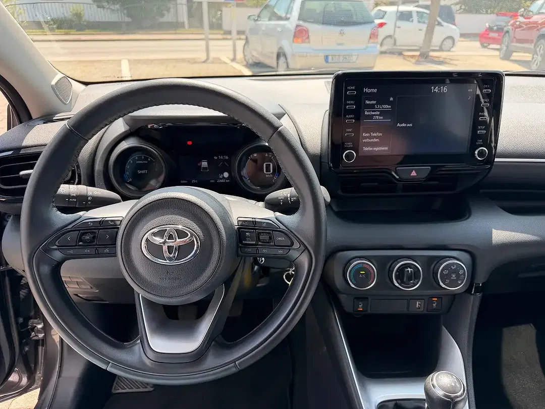 Toyota Yaris 1.5 VVT-i Style - Thumbnail 11