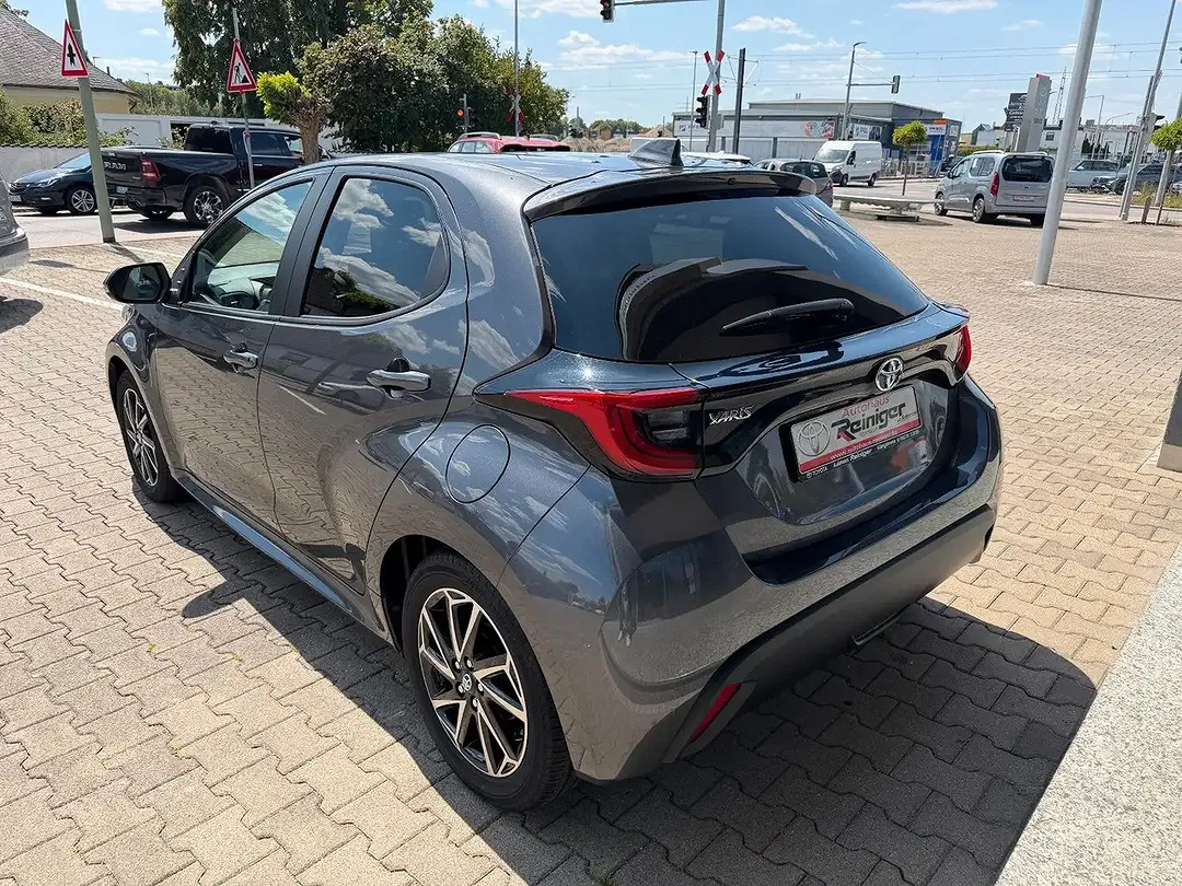 Toyota Yaris 1.5 VVT-i Style - Thumbnail 7