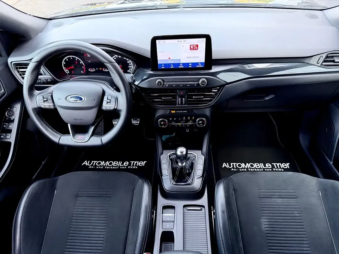 Ford Focus Performance ST-Line - Thumbnail 11