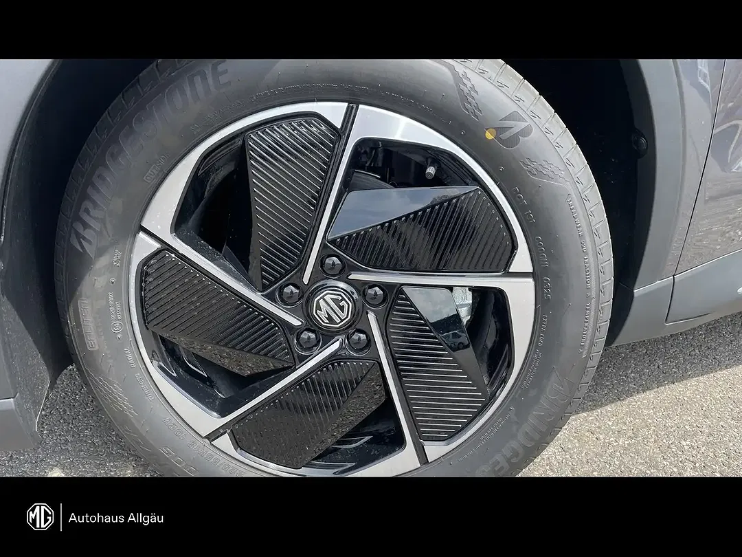 MG MGS5 EV Luxury Long Range - Thumbnail 11