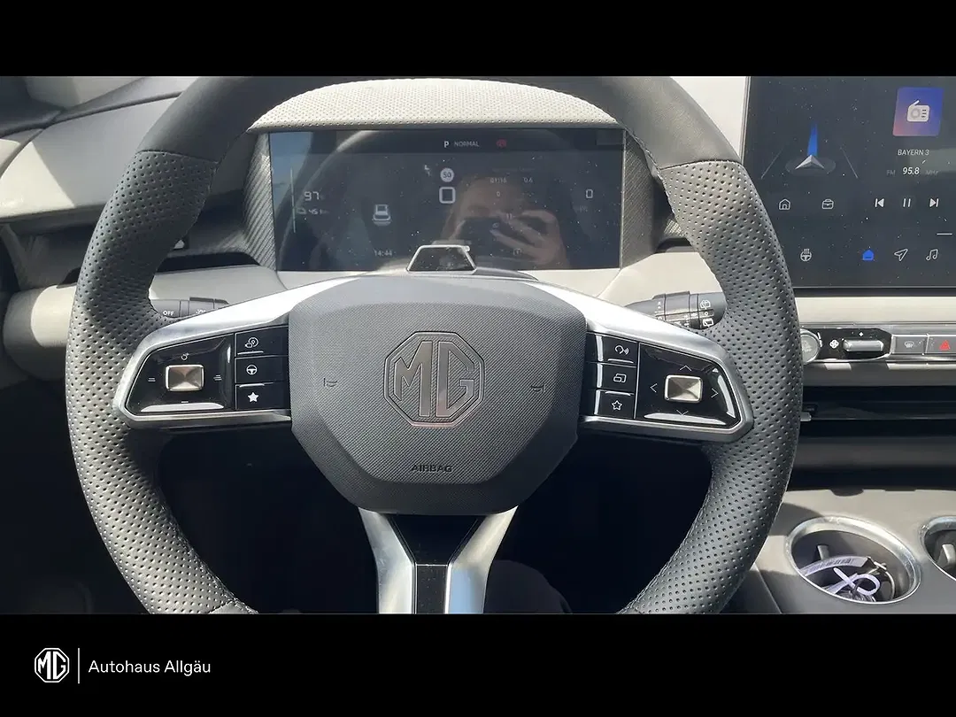 MG MGS5 EV Luxury Long Range - Thumbnail 6