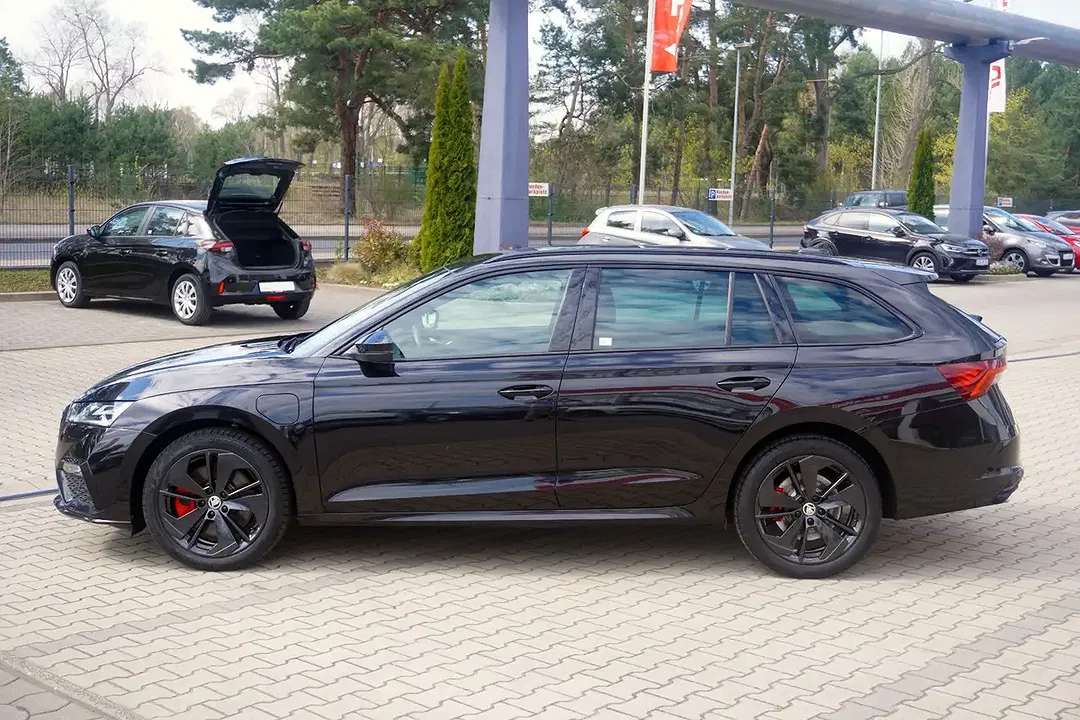 Skoda Octavia 1.4 TSI iV DSG vRS Combi - Thumbnail 10