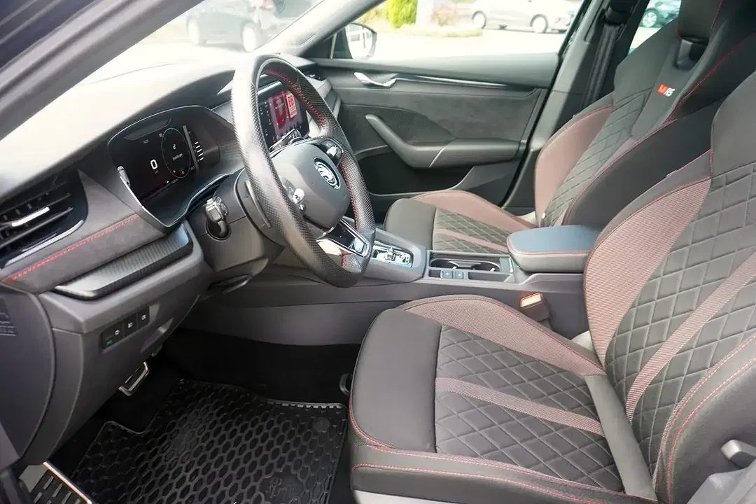 Skoda Octavia 1.4 TSI iV DSG vRS Combi - Thumbnail 15
