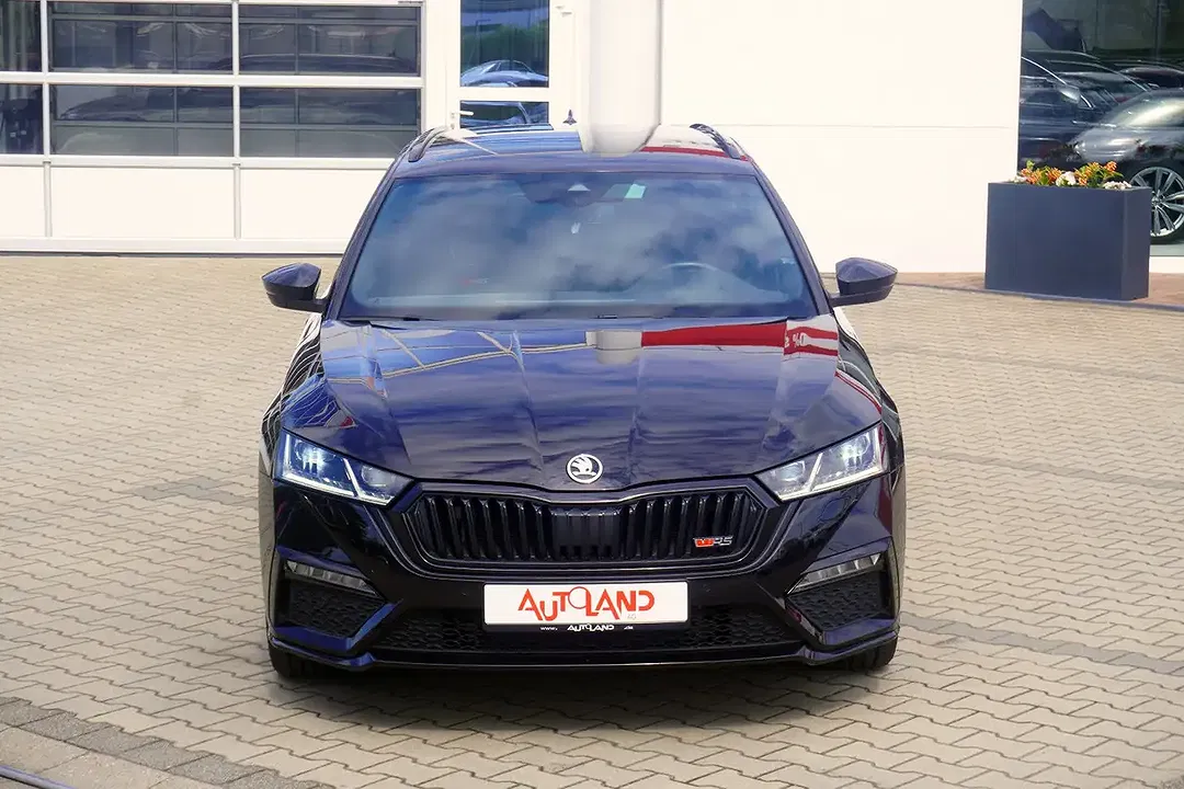 Skoda Octavia 1.4 TSI iV DSG vRS Combi - Thumbnail 3