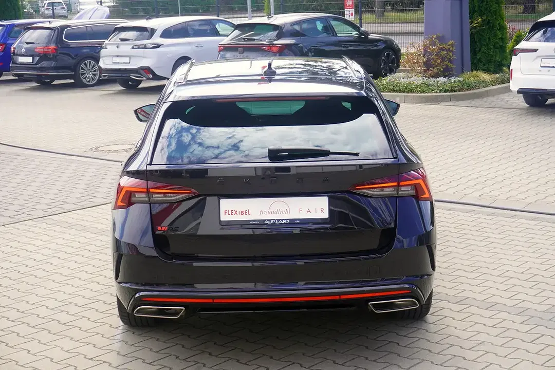 Skoda Octavia 1.4 TSI iV DSG vRS Combi - Thumbnail 7