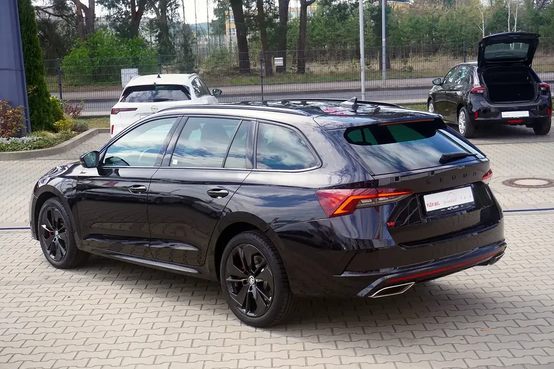 Skoda Octavia 1.4 TSI iV DSG vRS Combi - Thumbnail 9