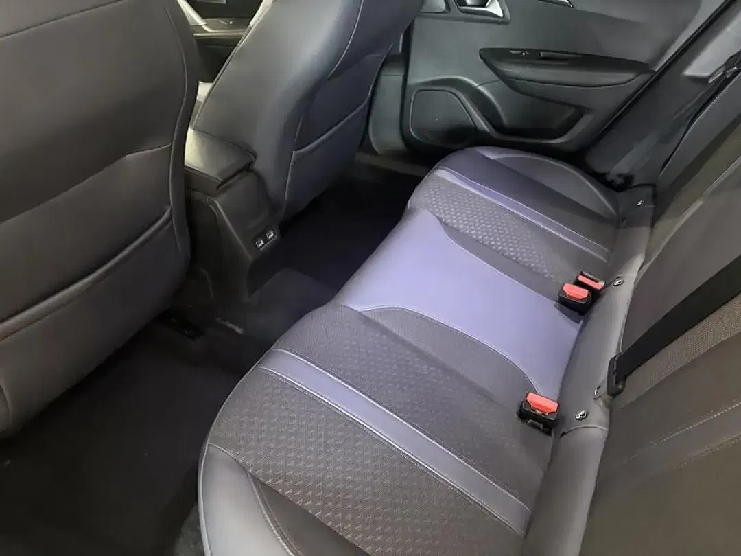 Peugeot 2008 Allure - Thumbnail 11