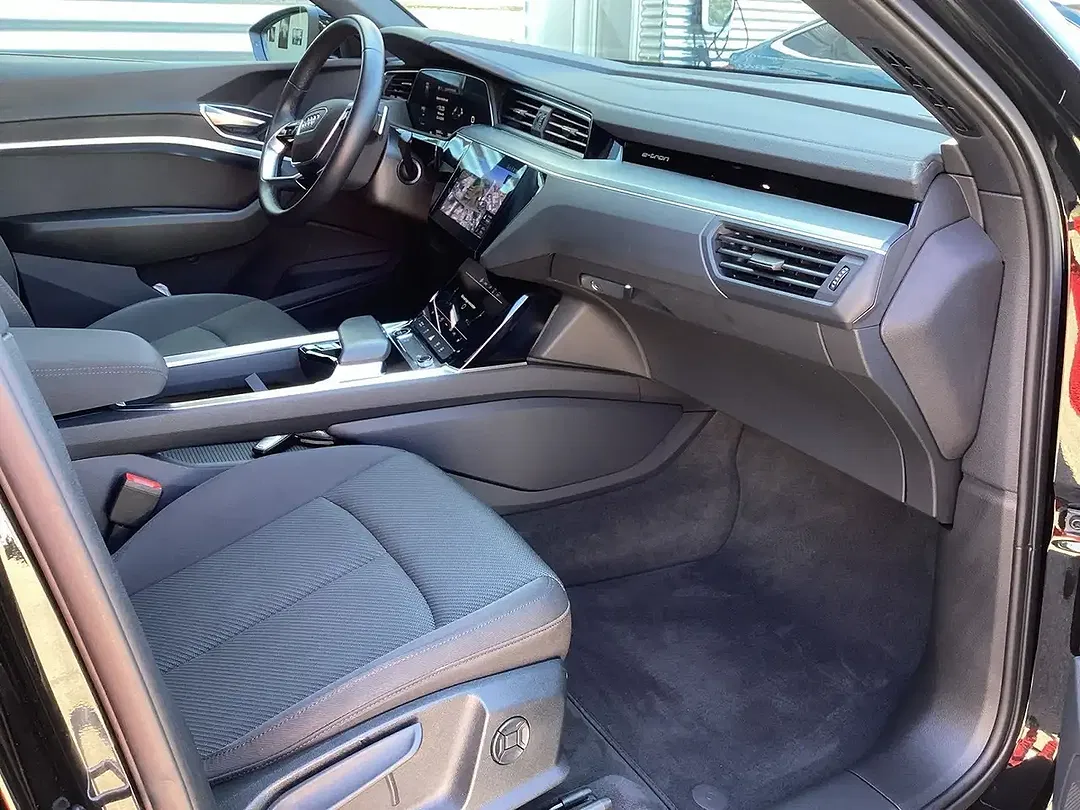 Audi Q8 e-tron 50 tiptronic Sportback advanced - Thumbnail 12