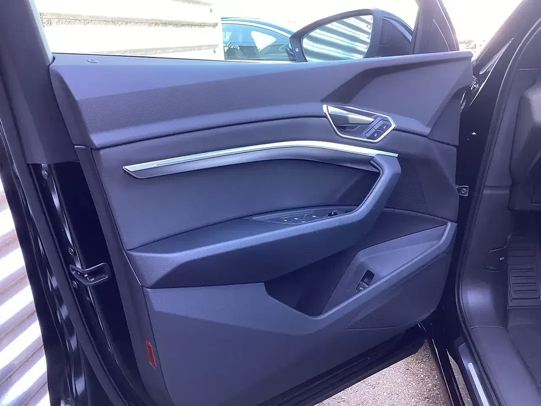 Audi Q8 e-tron 50 tiptronic Sportback advanced - Thumbnail 13