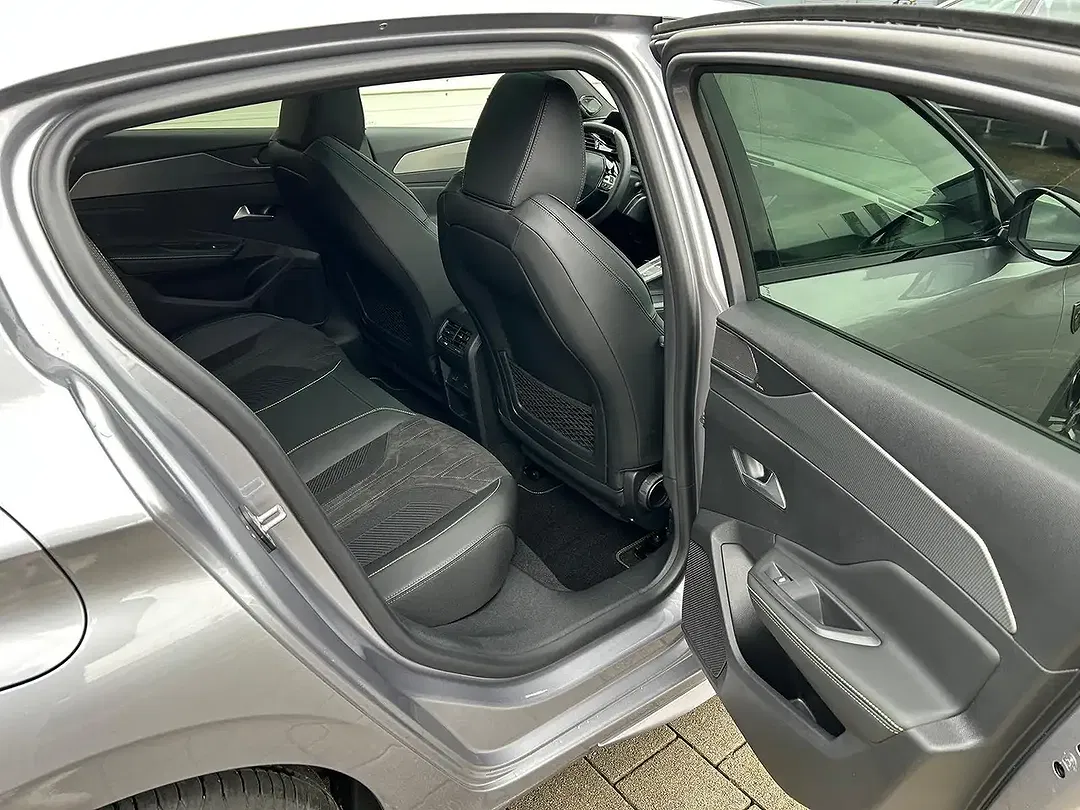 Peugeot 308 145 Hybrid GT - foto 15