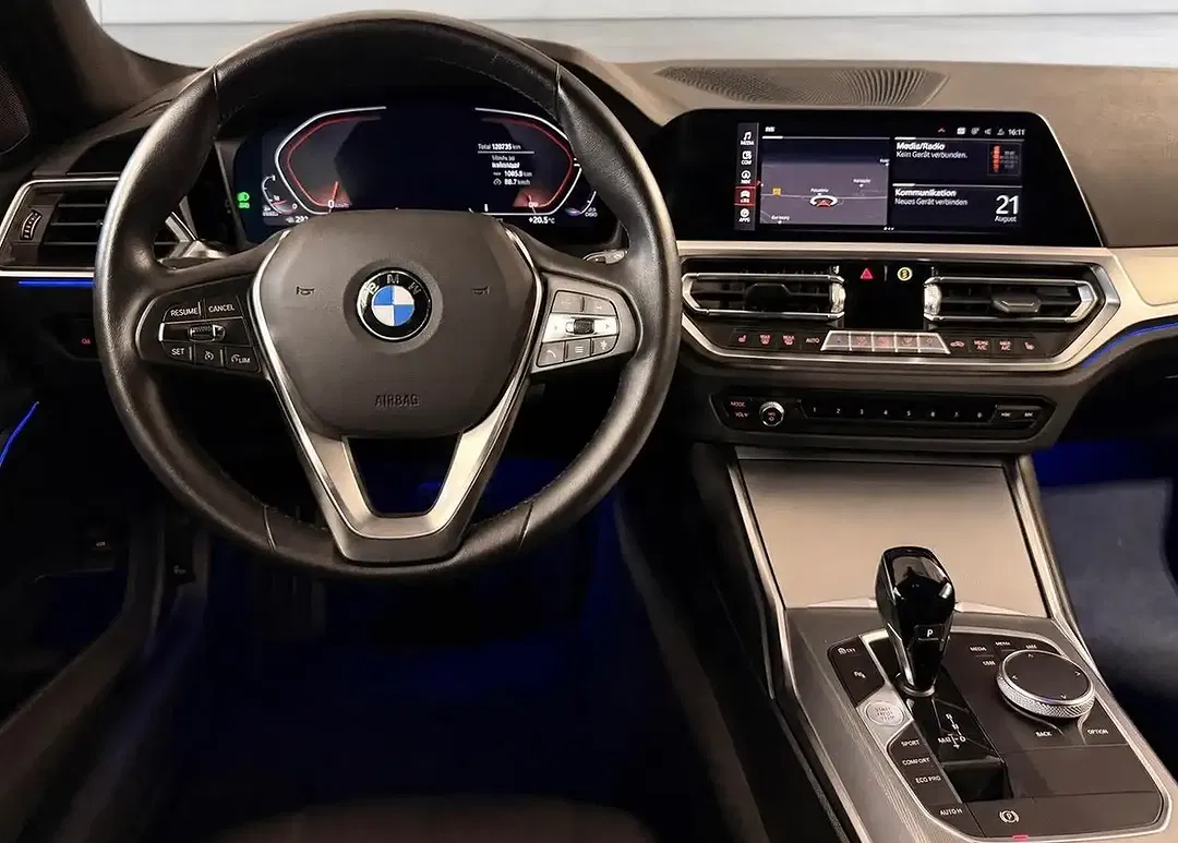 BMW 320 xDrive Sport Line - Thumbnail 12