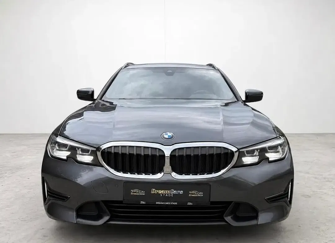 BMW 320 xDrive Sport Line - Thumbnail 8
