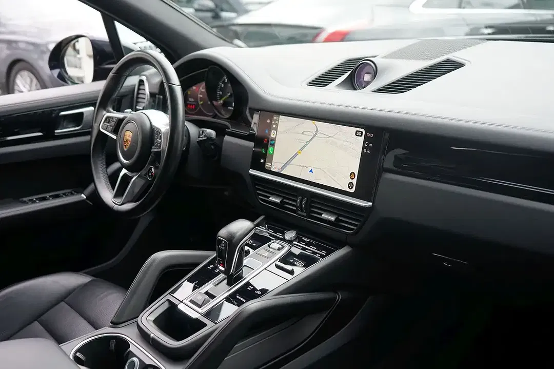 Porsche Cayenne E-Hybrid - Thumbnail 10