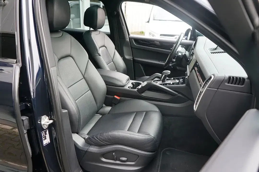 Porsche Cayenne E-Hybrid - Thumbnail 12