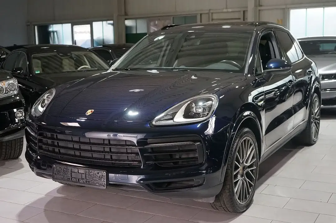Porsche Cayenne E-Hybrid - Thumbnail 4