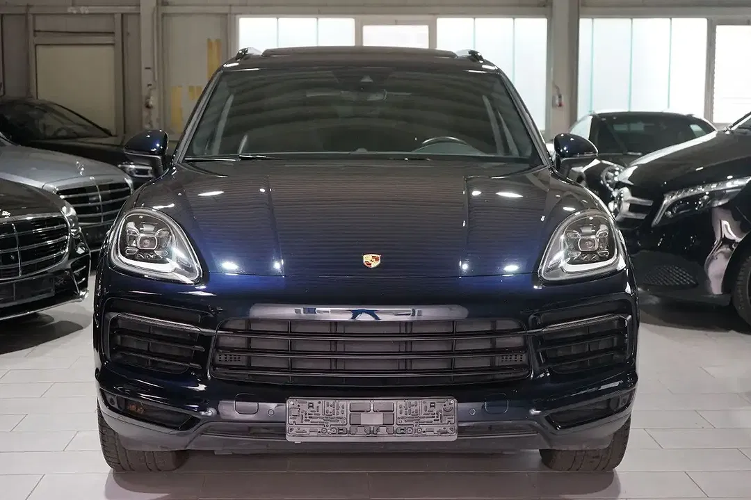 Porsche Cayenne E-Hybrid - Thumbnail 5