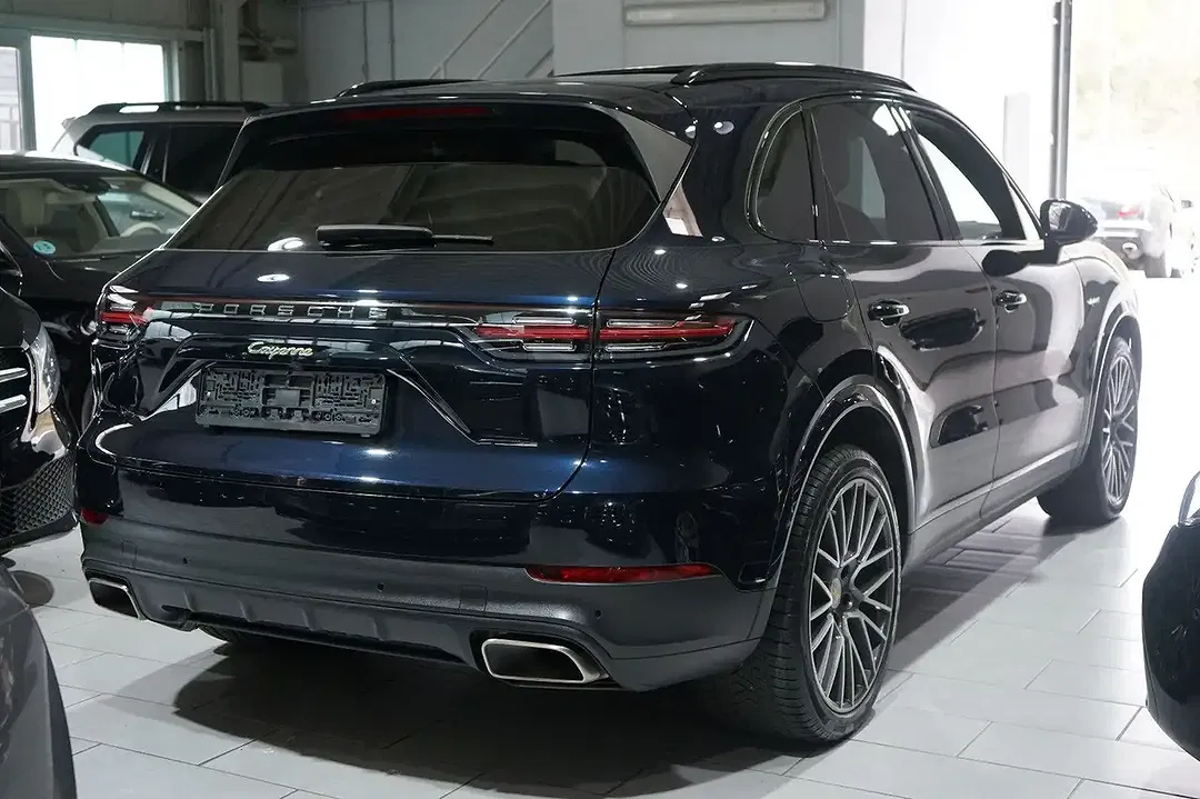 Porsche Cayenne E-Hybrid - Thumbnail 8