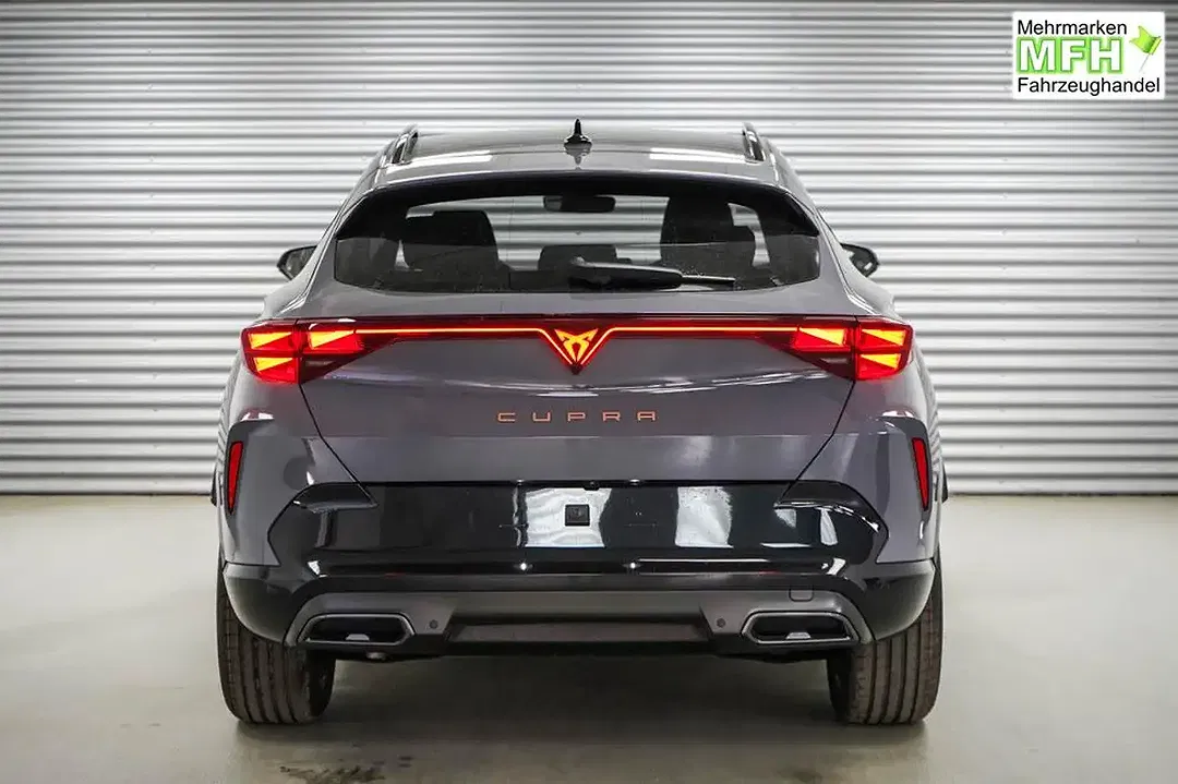 CUPRA Formentor 1.5 eTSI DSG AUT - Thumbnail 4