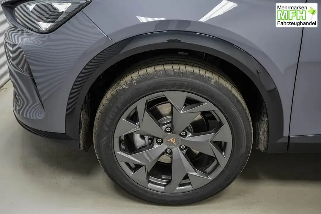 CUPRA Formentor 1.5 eTSI DSG AUT - Thumbnail 5