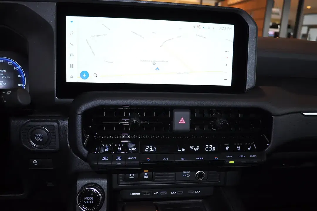 Toyota Land Cruiser 2.8 D-4D 4x4 Executive - Thumbnail 12