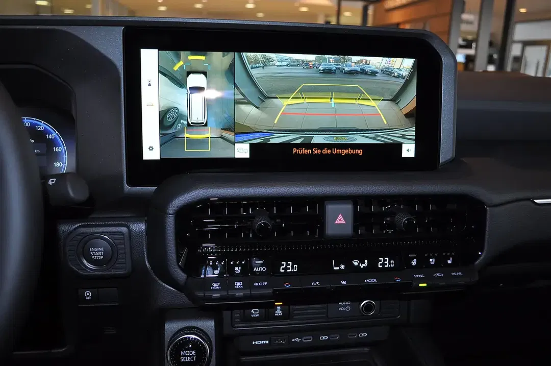 Toyota Land Cruiser 2.8 D-4D 4x4 Executive - Thumbnail 13