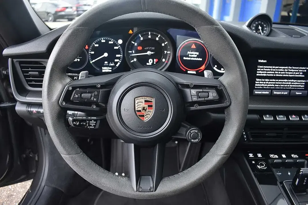 Porsche 992 S/T Targa 4 GTS - Thumbnail 14