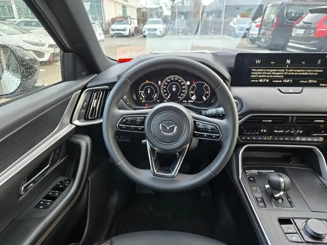 Mazda CX-80 2.5 e-SKYACTIV 8AT AWD Homura Plus - Thumbnail 8