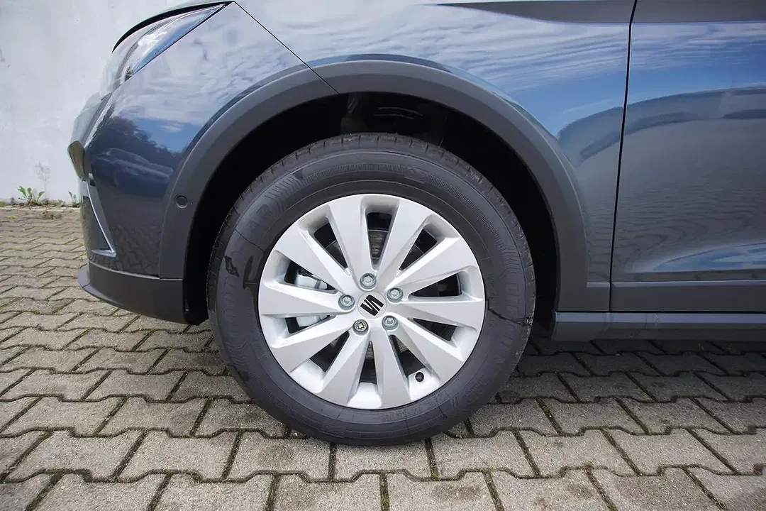 SEAT Arona 1.0 TSI Style - Thumbnail 3