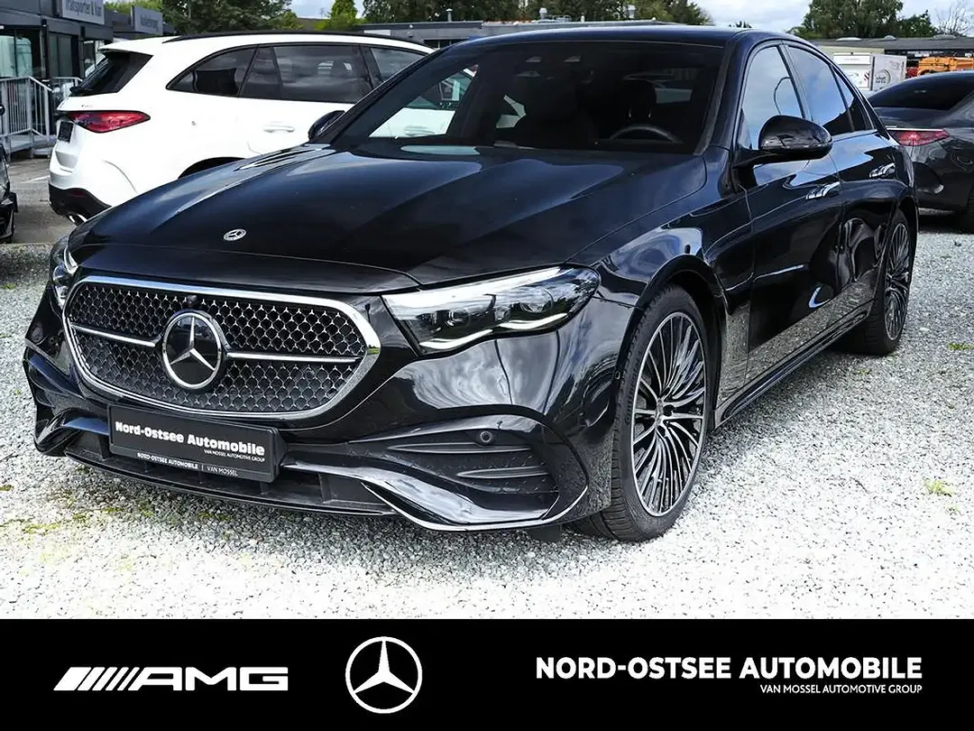 Mercedes-Benz E 200 AMG MBUX Night - Thumbnail 6