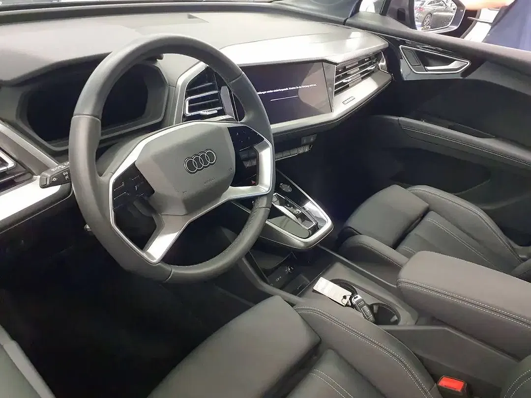 Audi Q4 e-tron 45 Matrix LED - Thumbnail 4