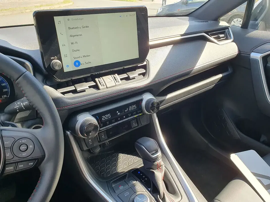 Suzuki Across Hybrid 4x4 Comfort - Thumbnail 8