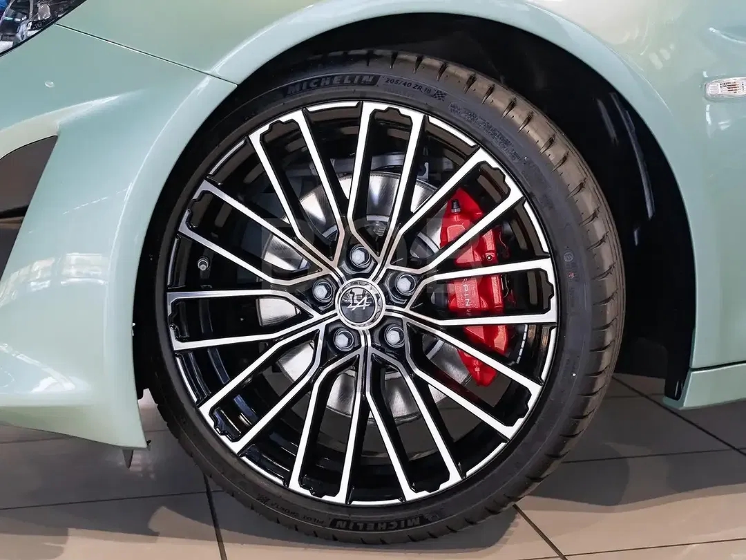 Alpine A110 Heritage - Thumbnail 11