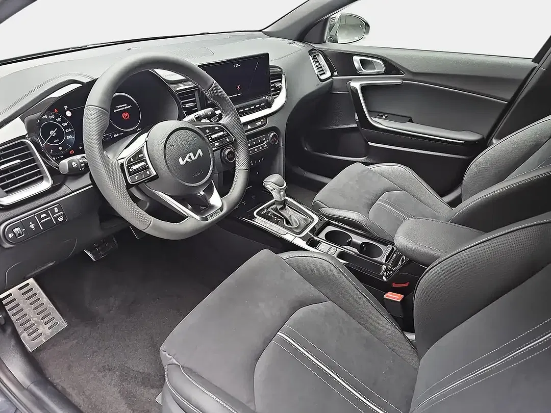 Kia Ceed SW / cee'd SW 1.5 T-GDI DCT GT-Line - foto 19