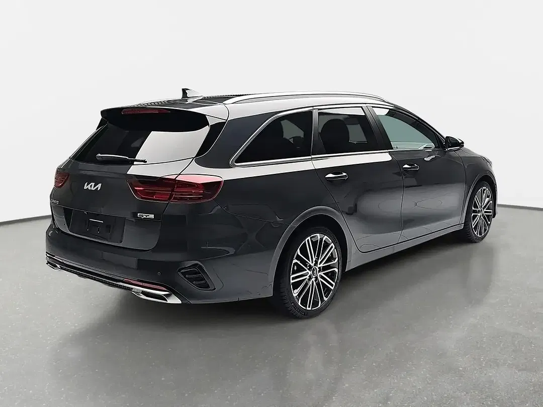 Kia Ceed SW / cee'd SW 1.5 T-GDI DCT GT-Line - Thumbnail 3