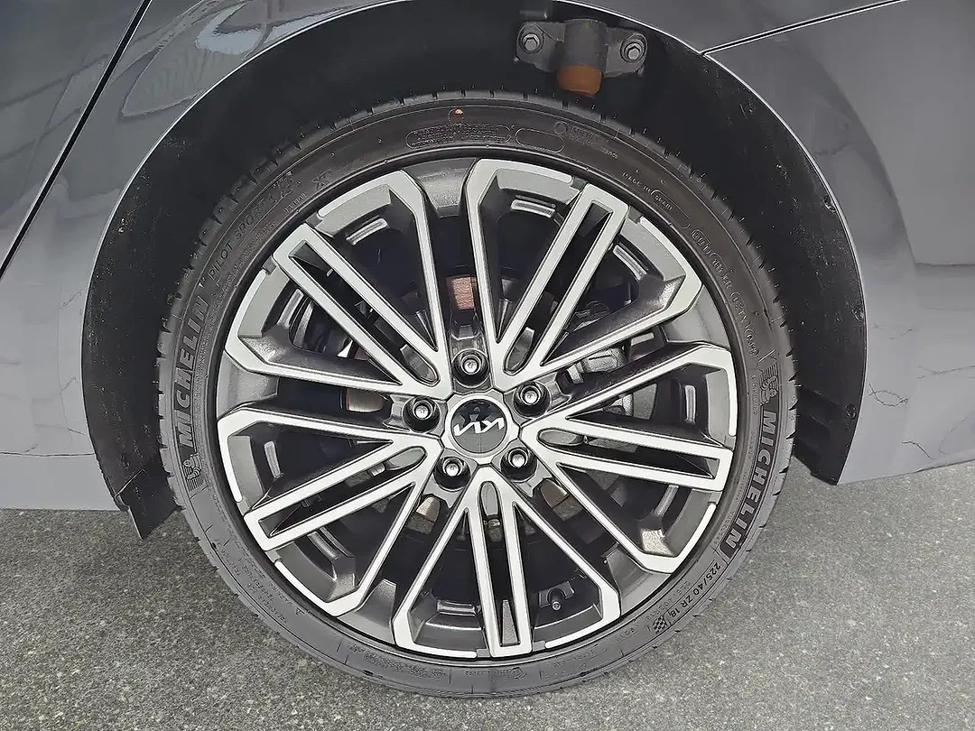 Kia Ceed SW / cee'd SW 1.5 T-GDI DCT GT-Line - Thumbnail 6