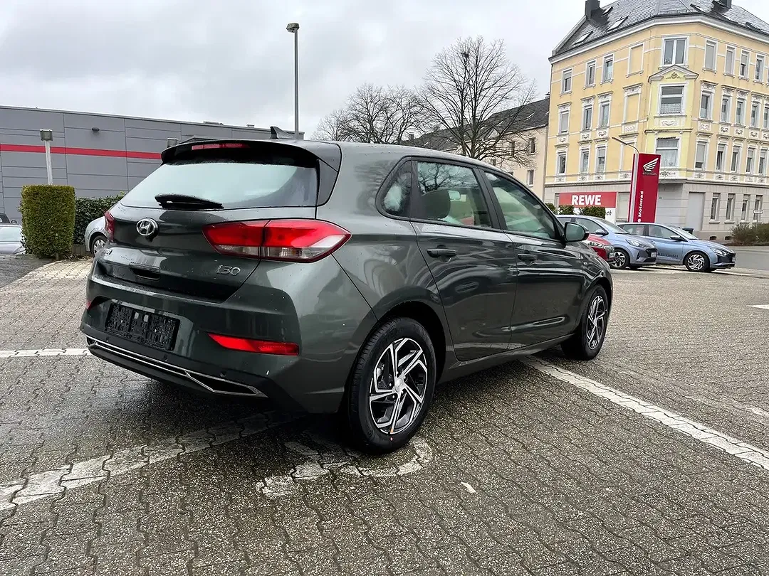 Hyundai i30 1.0 T-GDI MHEV Select - Thumbnail 3