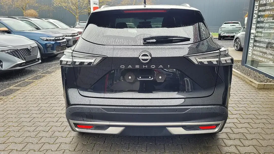 Nissan Qashqai 4x4 Tekna - Thumbnail 5