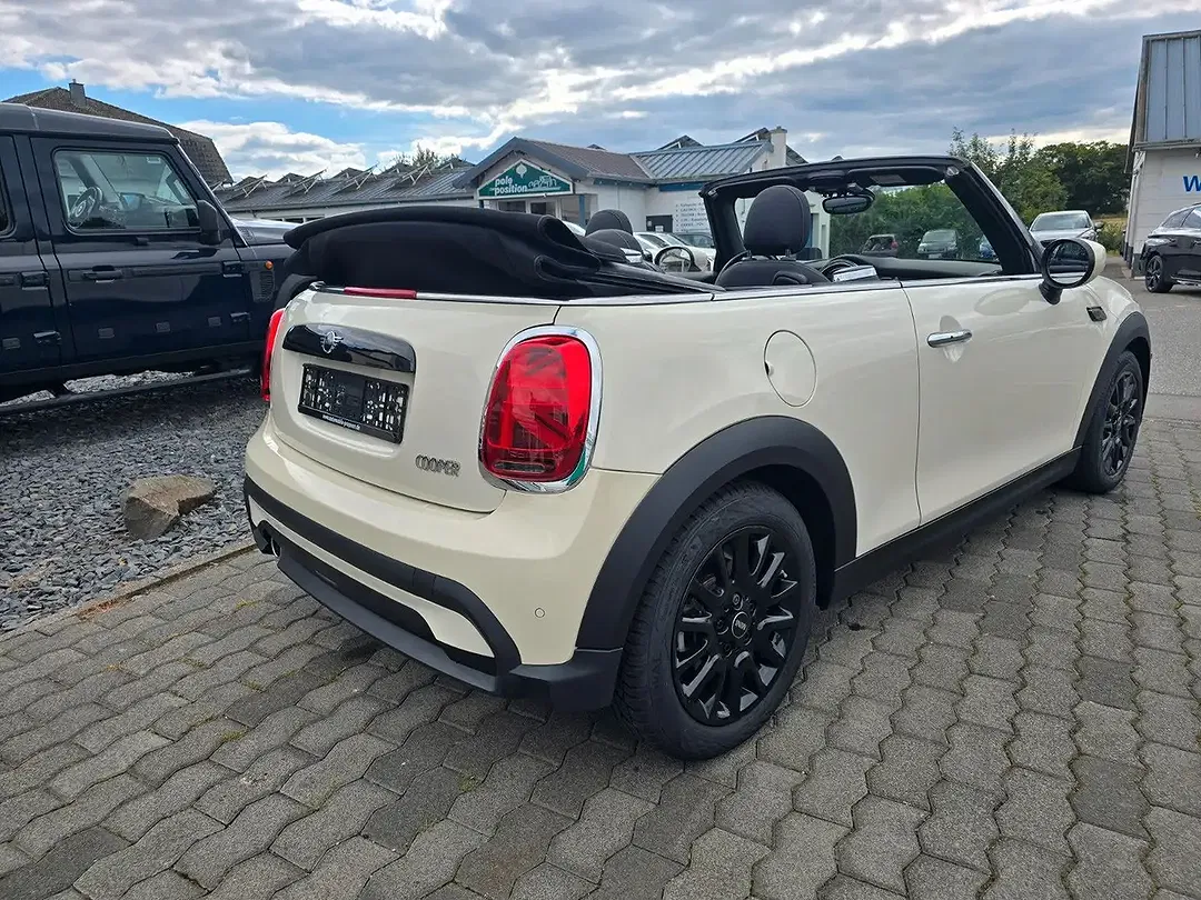 MINI Cooper Cabrio Comfort - Thumbnail 4
