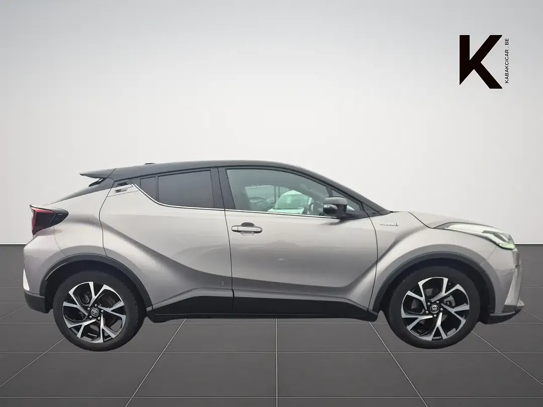 Toyota C-HR - Thumbnail 8