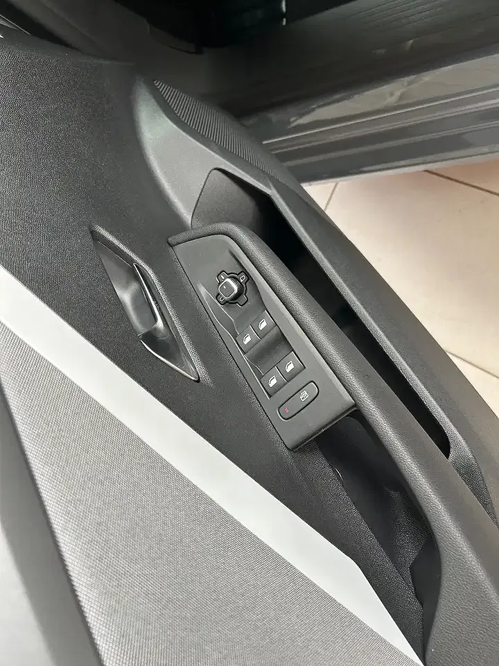 Opel Astra Hybrid Edition - Thumbnail 17