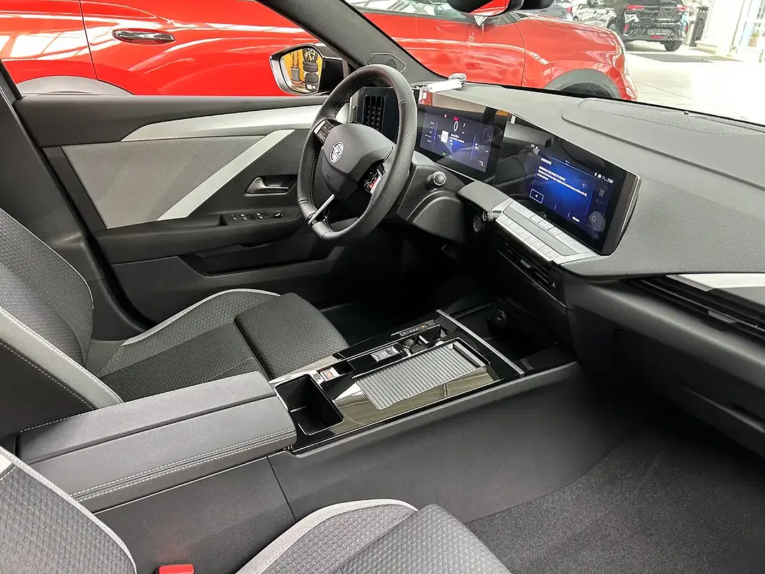 Opel Astra Hybrid Edition - Thumbnail 6