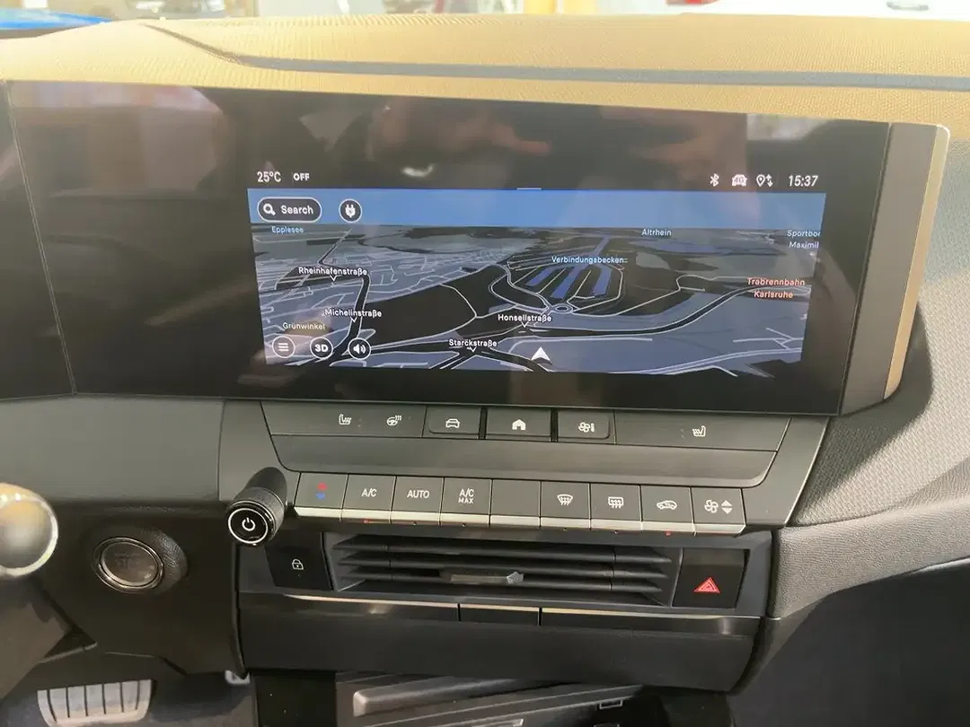 Opel Astra EV - Thumbnail 11