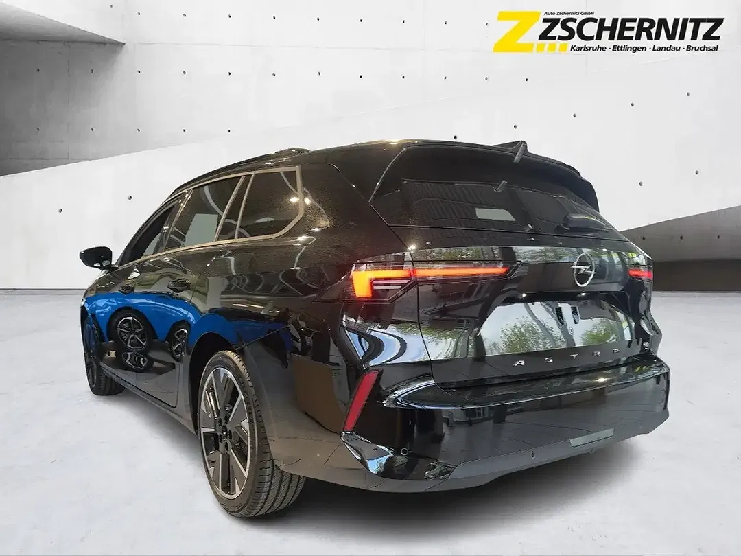 Opel Astra EV - Thumbnail 2