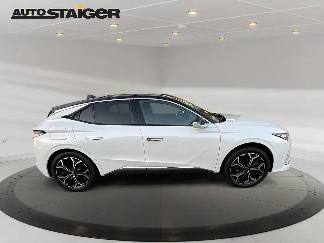 DS Automobiles DS 4 - Thumbnail 6