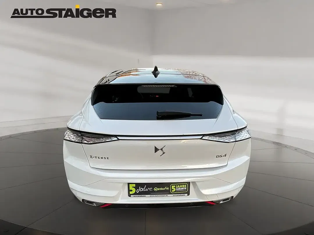 DS Automobiles DS 4 - Thumbnail 8