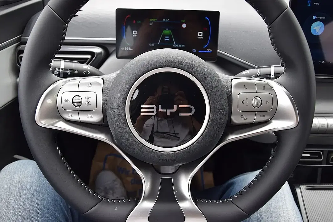 BYD Dolphin Surf 43.2 kWh Boost - Thumbnail 13