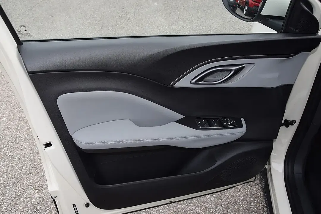 BYD Dolphin Surf 43.2 kWh Boost - Thumbnail 8