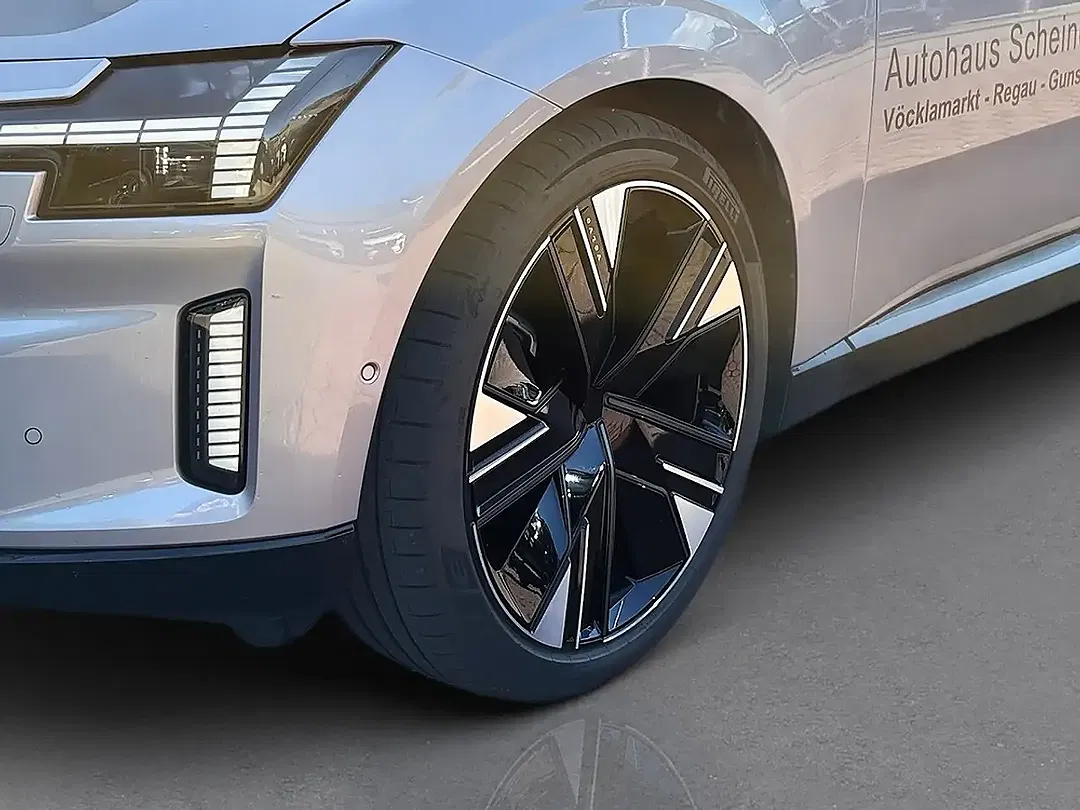 Volvo ES90 Single Motor Extended Range Ultra - Thumbnail 8